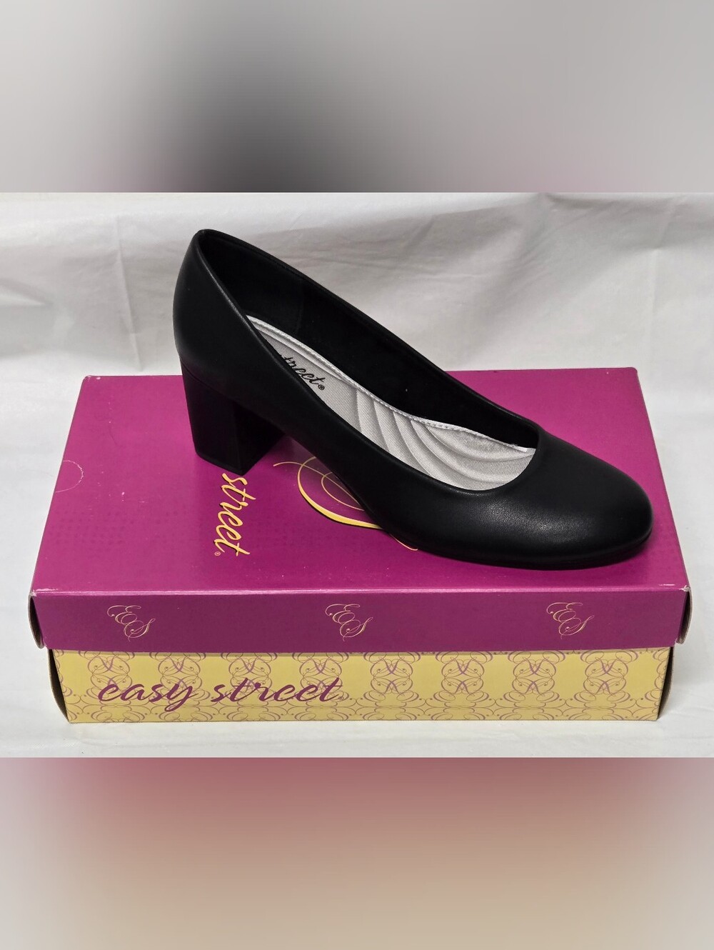 Easy Street Proper 8 M Classic Black Shoes Block Heel Cushioned Easy Flex